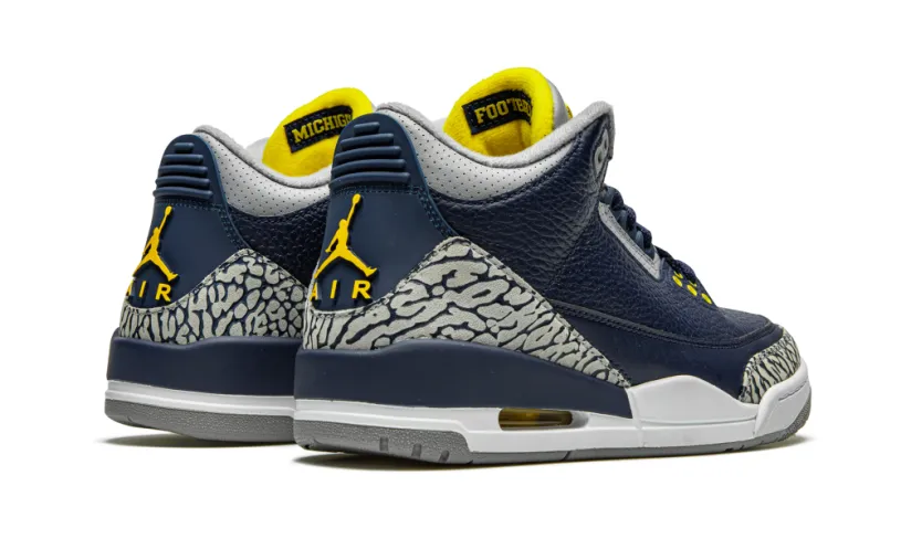 Air Jordan 3 Air Jordan 3 Retro PE 'Michigan'